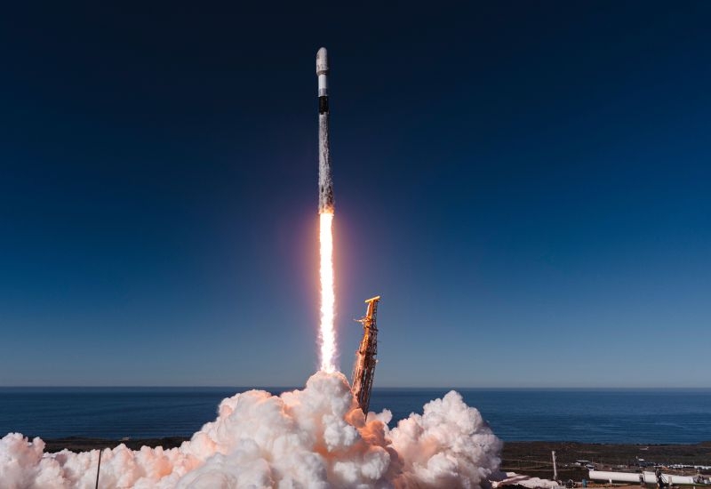 SpaceX рассчитывает выйти на биржу в конце следующего года, а пока может оценить капитализацию в $800 млрд