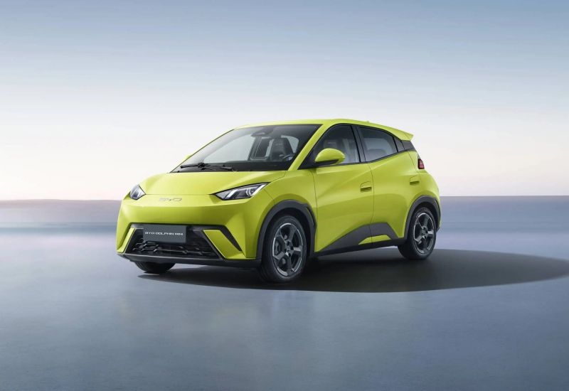 В этом году мировой рынок электромобилей и гибридов вырос на 21 %, но Северная Америка не поддержала тенденцию