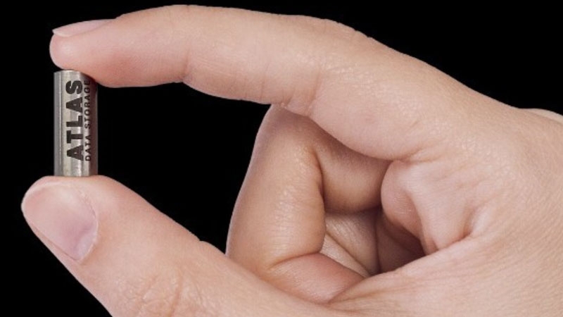 В США представили «вечную флешку» на базе ДНК — терабайты в капсуле размером с таблетку