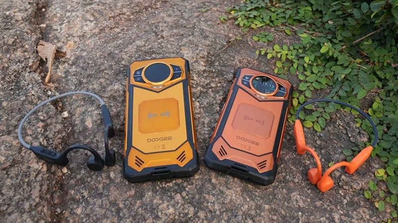 Защищённые смартфоны Doogee S200 VIP Edition и S200 X VIP Edition предлагаются с открытыми наушниками BoneBeat Run