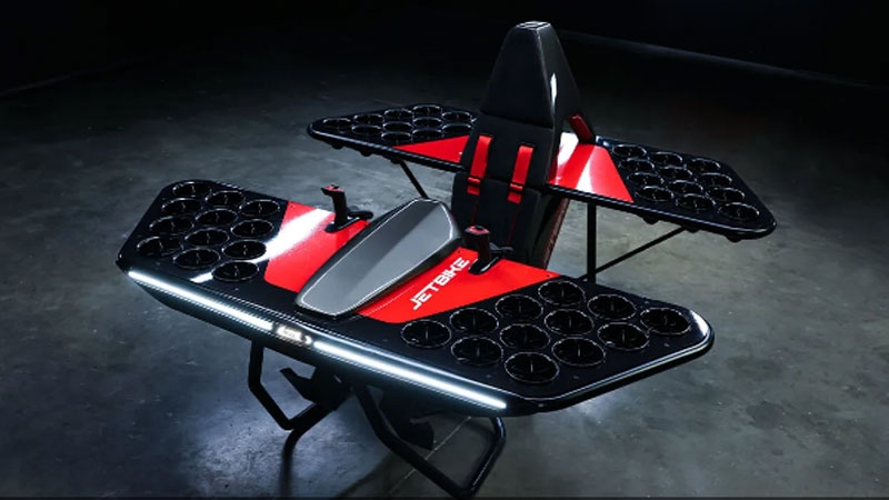 Летающий мотоцикл Leo Flight впервые показали широкой публике и объяснили как купить