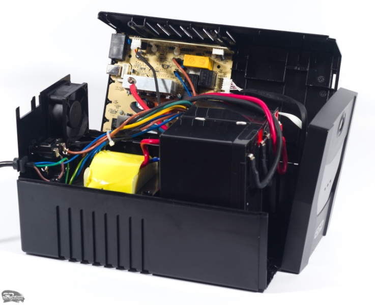 Обзор ИБП CBR QTM-1500T-4F-LCUC