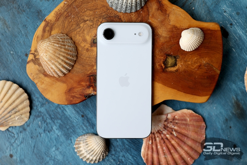 Бразилия снова оштрафовала Apple за отсутствие зарядки в комплекте iPhone