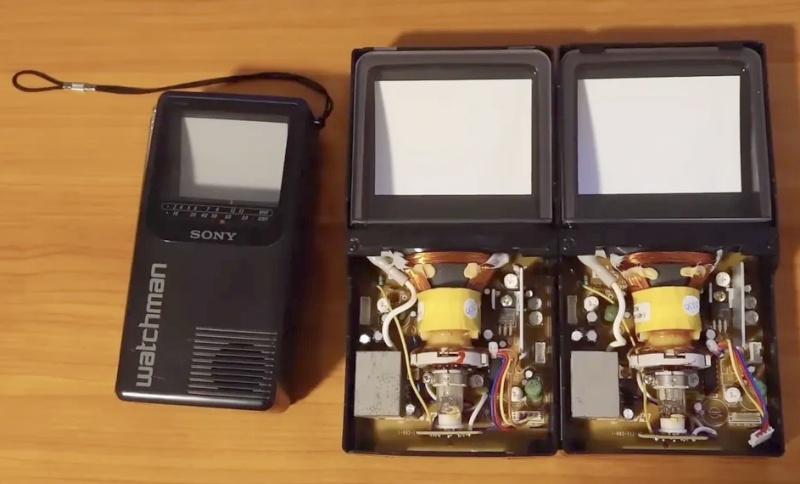 Энтузиаст построил VR-гарнитуру на базе ЭЛТ-мониторов &mdash; она оказалась на удивление удобной