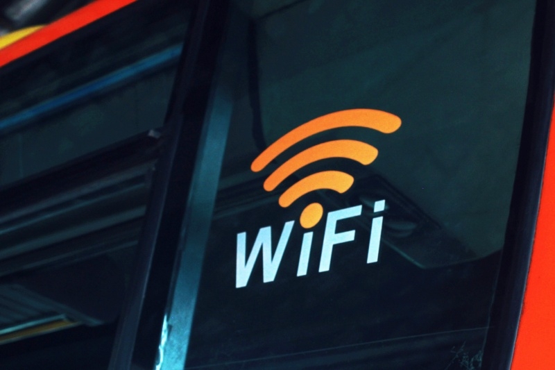 Исследователи предупреждают: Wi-Fi может превратиться в невидимую систему массовой слежки