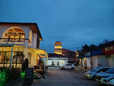 Обзор HONOR X8d: тонкий, но очень автономный смартфон с мощным ИИ