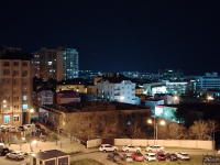 Обзор HONOR X8d: тонкий, но очень автономный смартфон с мощным ИИ