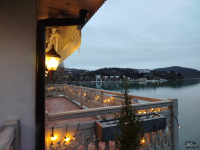 Обзор HONOR X8d: тонкий, но очень автономный смартфон с мощным ИИ