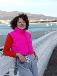 Обзор HONOR X8d: тонкий, но очень автономный смартфон с мощным ИИ