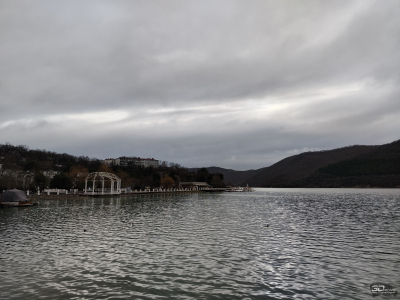 Обзор HONOR X8d: тонкий, но очень автономный смартфон с мощным ИИ