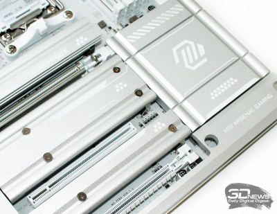 Обзор материнской платы MSI MAG X870E Tomahawk WIFI PZ: плата для эстетов-оверклокеров