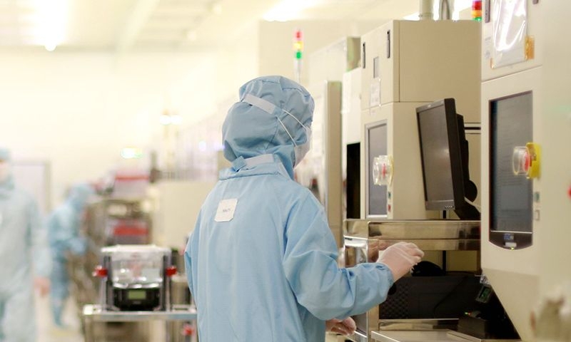 SMIC показала 61-процентный рост выручки на фоне ИИ-бума, санкций и импортозамещения