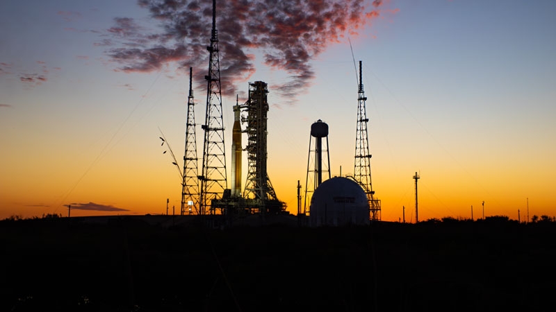 У NASA снова испортилась лунная ракета SLS — при попытке её заправить, топливо перестало поступать в баки