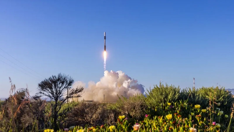 Американский стартап Firefly Aerospace с украинскими корнями успешно запустила ракету Alpha после серии неудач