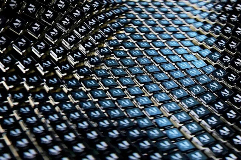 Андрей Карпатый научил ИИ-агентов проводить сотни экспериментов, пока люди спят