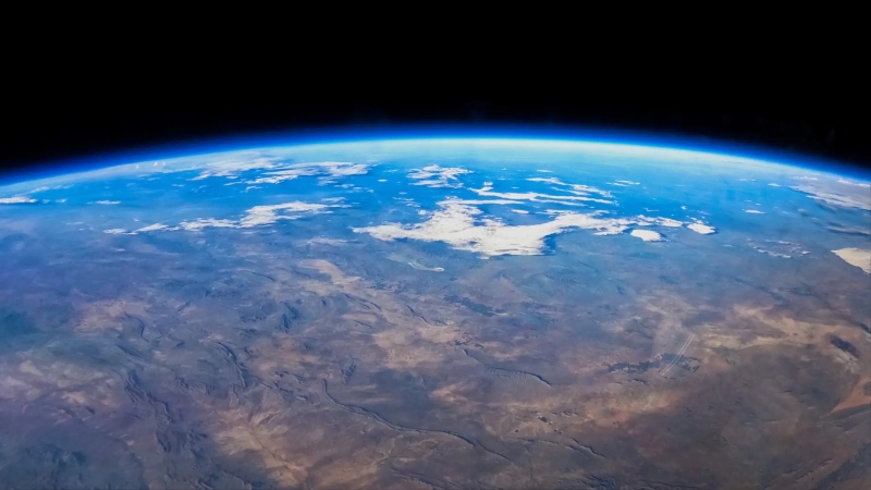 Blue Origin захотела строить орбитальные дата-центры для ИИ, как SpaceX, &mdash; и подала заявку на&nbsp;запуск 51 600 спутников