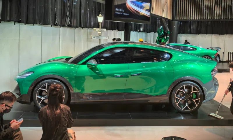 Dreame показала спортивный кроссовер Nebula Next 01X и пообещала оснастить его твердотельной тяговой батареей