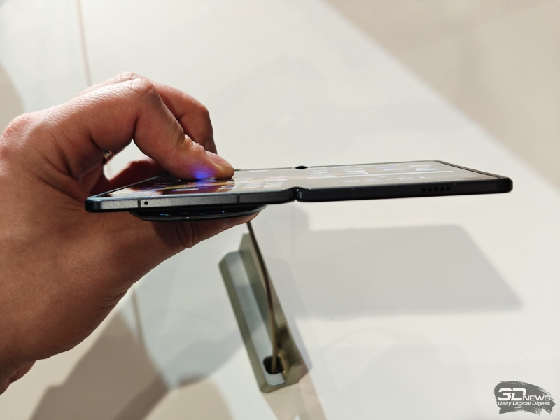 Honor представила сверхтонкий складной смартфон Magic V6 со Snapdragon 8 Elite Gen 5 и ёмкой батареей