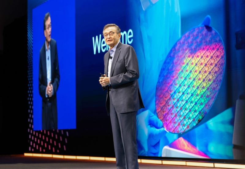 Intel передумала держать 18A только для себя &mdash; техпроцесс начнут активно предлагать сторонним клиентам