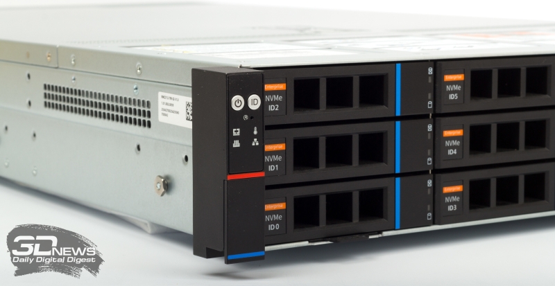 Lenovo выпустила первый массовый ноутбук с памятью LPCAMM2-8533 &mdash; он основан на Intel Core Ultra 300