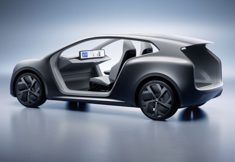 Lucid представила концепт беспилотного двухместного такси, которое сможет составить конкуренцию Tesla Cybercab