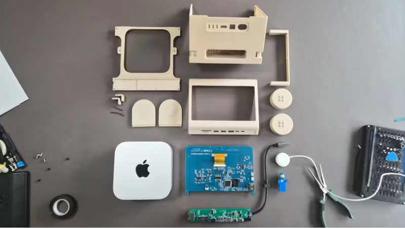 Mac mini упрятали в увеличенный кирпичик LEGO в виде компьютерного терминала из 70-х