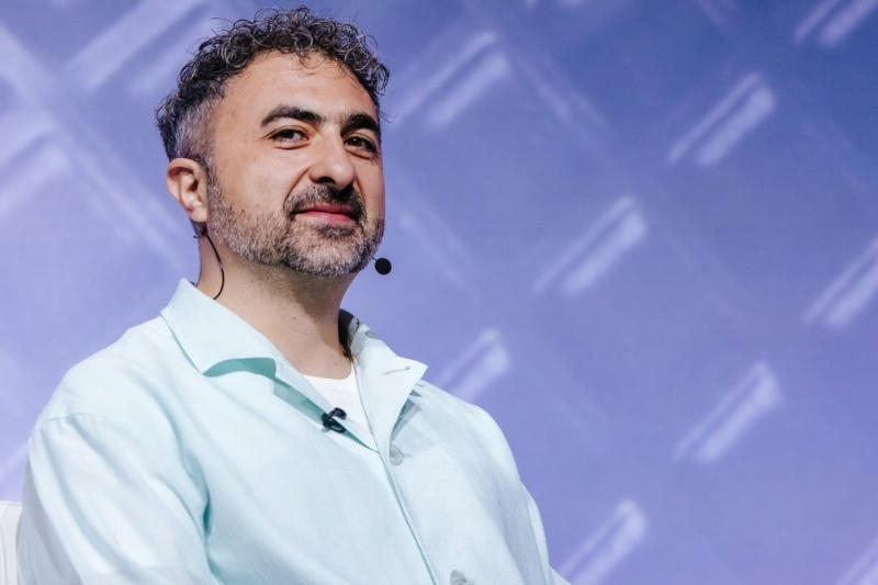 Microsoft разгрузила Мустафу Сулеймана, чтобы он в полную силу занялся суперинтеллектом