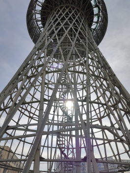 Обзор Infinix NOTE 60 Pro: смартфон с двумя экранами