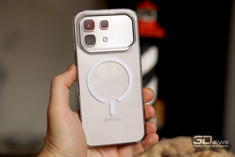 Обзор Infinix NOTE 60 Pro: смартфон с двумя экранами