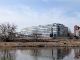 Обзор смартфона Google Pixel 10a: Google, где изменения?