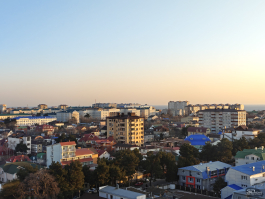 Обзор смартфона realme 16 Pro+: самый красивый камерофон