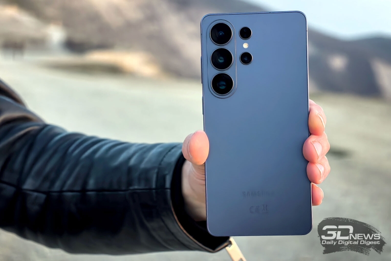 Обзор смартфона Samsung Galaxy S26 Ultra: не подглядывай!