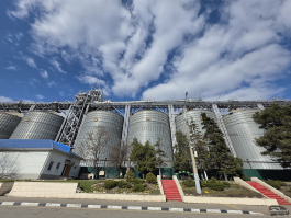 Обзор смартфона Samsung Galaxy S26 Ultra: не подглядывай!