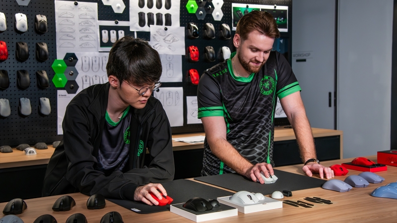 Razer представила беспроводную мышь Viper V4 Pro &mdash; 49 грамм, 50 000 DPI, оптические переключатели и автономность 180 часов за $160