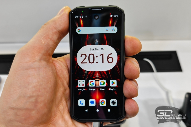 Репортаж со стенда Cubot на MWC 2026: самый маленький защищённый смартфон, модели побольше и другие доступные новинки