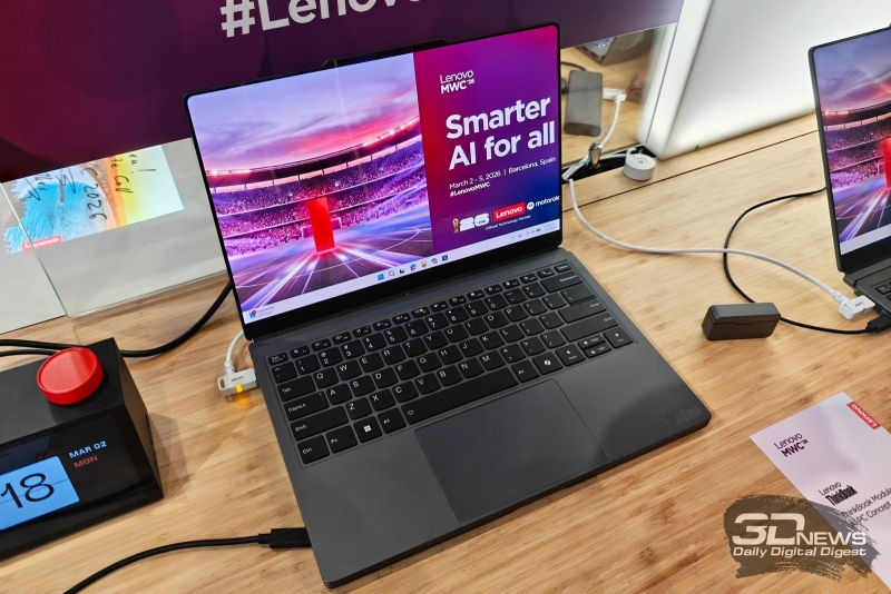 Робофон, модульный ноутбук, смартфон с прикуривателем и не только: чем удивила MWC 2026