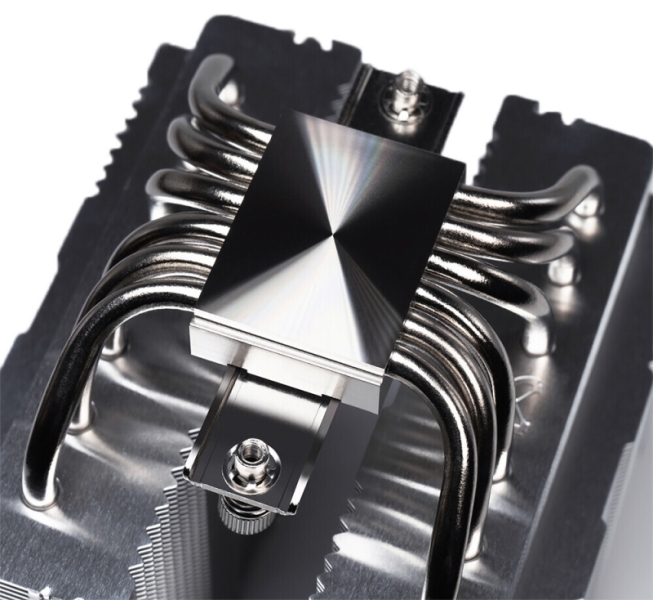 Scythe выпустила недорогой двухбашенный процессорный кулер Magoroku с двумя 120-мм вентиляторами