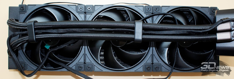 Система жидкостного охлаждения DeepCool Spartacus 360: бог арены