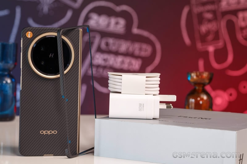 Складной смартфон Oppo Find N6, релиз которого намечен на 17 марта, получил ранний обзор и распаковку