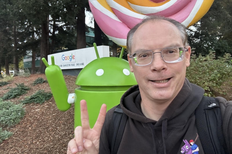 Тим Суини согласился не критиковать Google до 2032 года