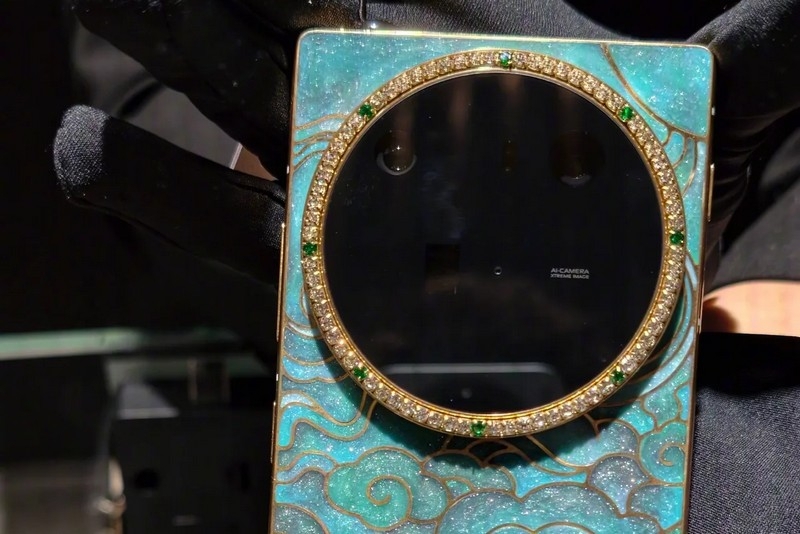 Тяжёлый люкс: Dreame показала смартфоны за $15 000