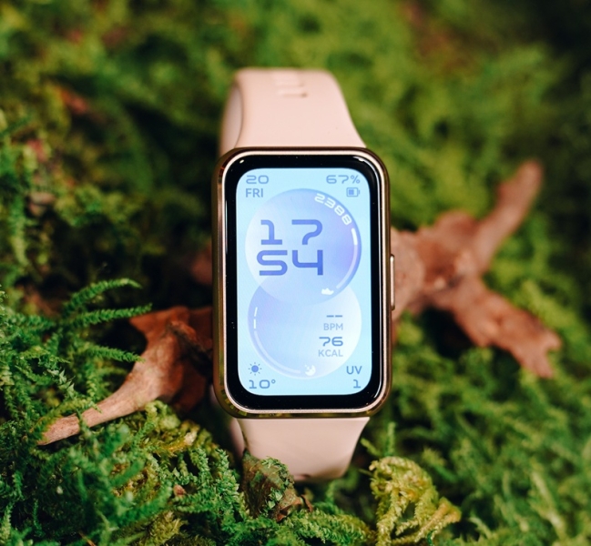 В России начались продажи фитнес-браслетов Huawei Band 11 и 11 Pro, а также смарт-часов Huawei Watch Ultimate 2 в новом цвете