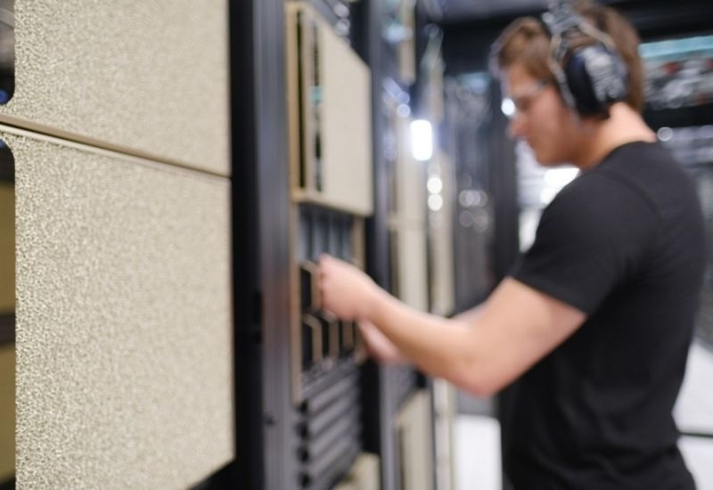 В российских ЦОД массово выходит из строя старое оборудование