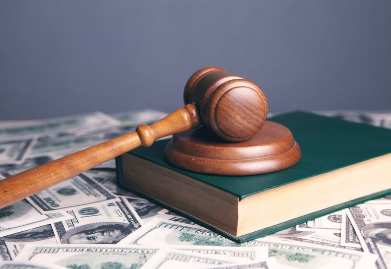 Великобритания оштрафовала Apple на £390 000 за нарушение санкций против России