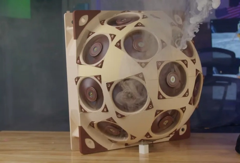 Блогер смастерил &laquo;суперкупол&raquo;&nbsp;для ПК из 15 вентиляторов Noctua &mdash; температура системы упала на 20 &deg;C