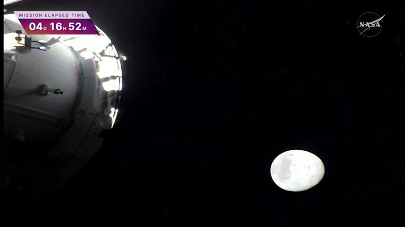 Человек снова облетел Луну и сделал это с размахом &mdash; побив рекорд &laquo;Аполлонов&raquo;