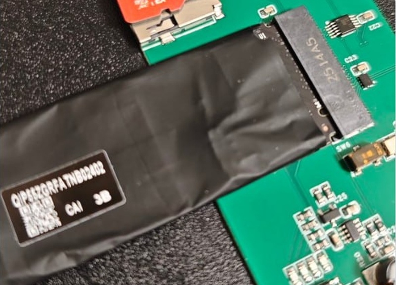 Японский энтузиаст исхитрился подключить M.2 SSD к консоли Switch 2 через слот microSD Express
