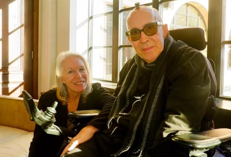 Киберпанк для панка: мозговые импланты позволили парализованному мужчине писать музыку