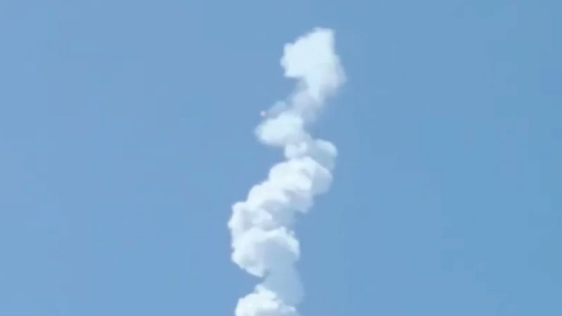 Китайский аналог многоразовой ракеты SpaceX Falcon 9 взорвался в воздухе &mdash; он работал на керосине из угля