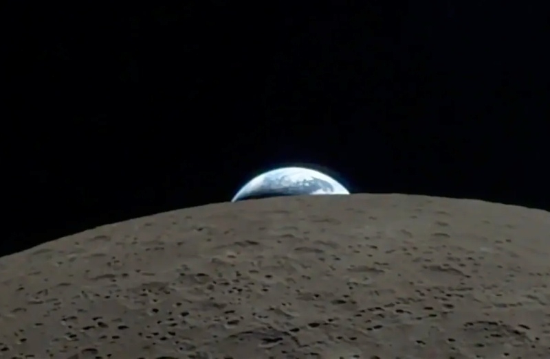 Командир лунной миссии Artemis II опубликовал потрясающее видео &laquo;заката Земли&raquo;, снятое на iPhone